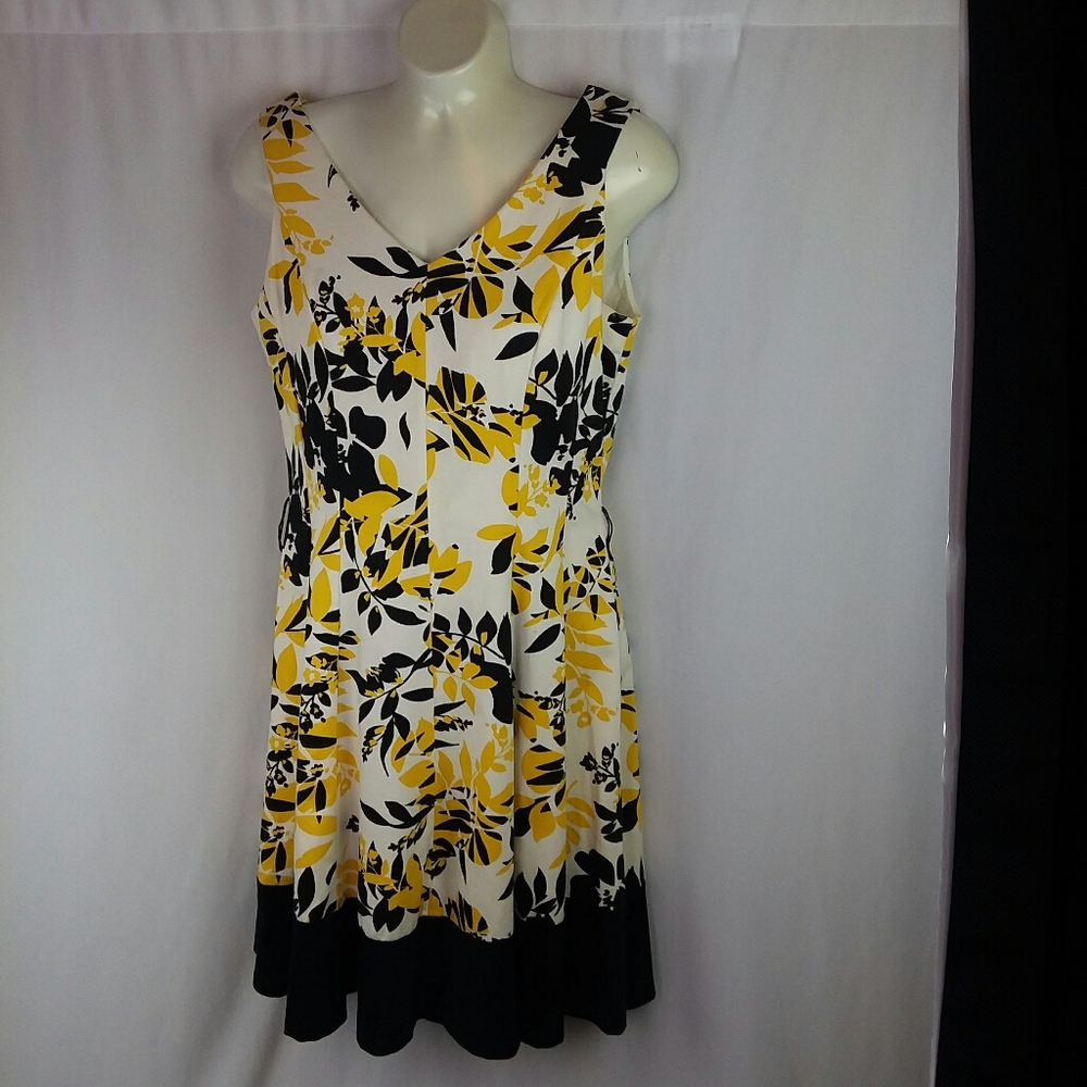 K Floral Yellow, Black and White Dress, Size 4